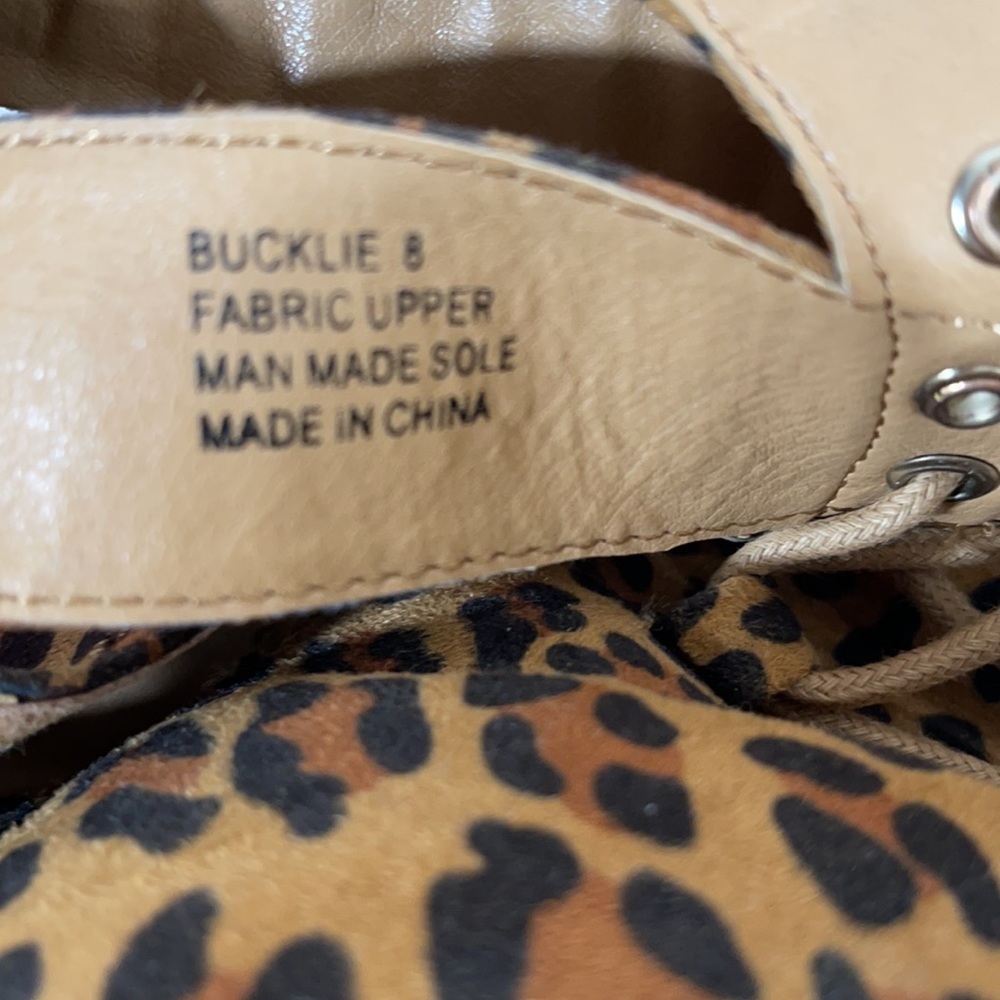 Zigi Soho Womens Bucklie Booties Size 8 - Picture 10 of 12